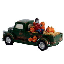 Lemax Spooky Town Collection Pumpkin Pickup Truck